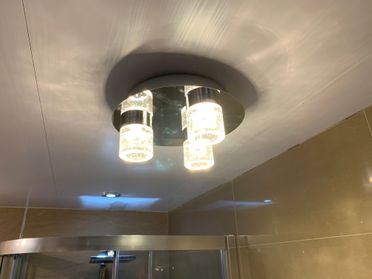 Imperial 3 Light Flush