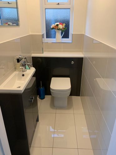 Woodstock Graphite Grey Cloakroom & Bijou BTW Pan & S/C Seat