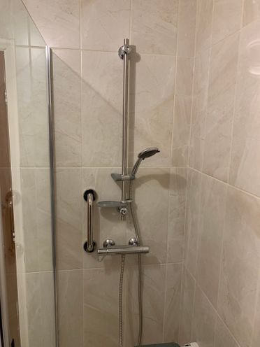Lever Shower