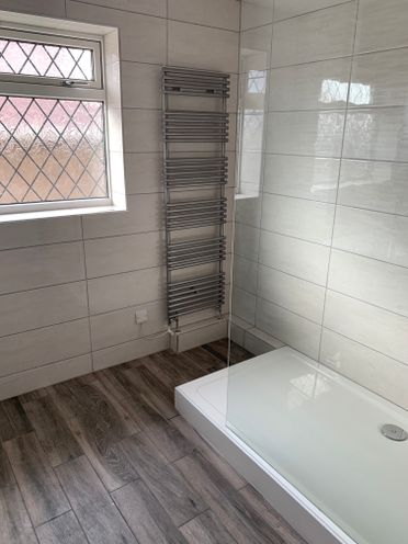 Redroom TT Towel Warmer 496 X 1635 In Titane